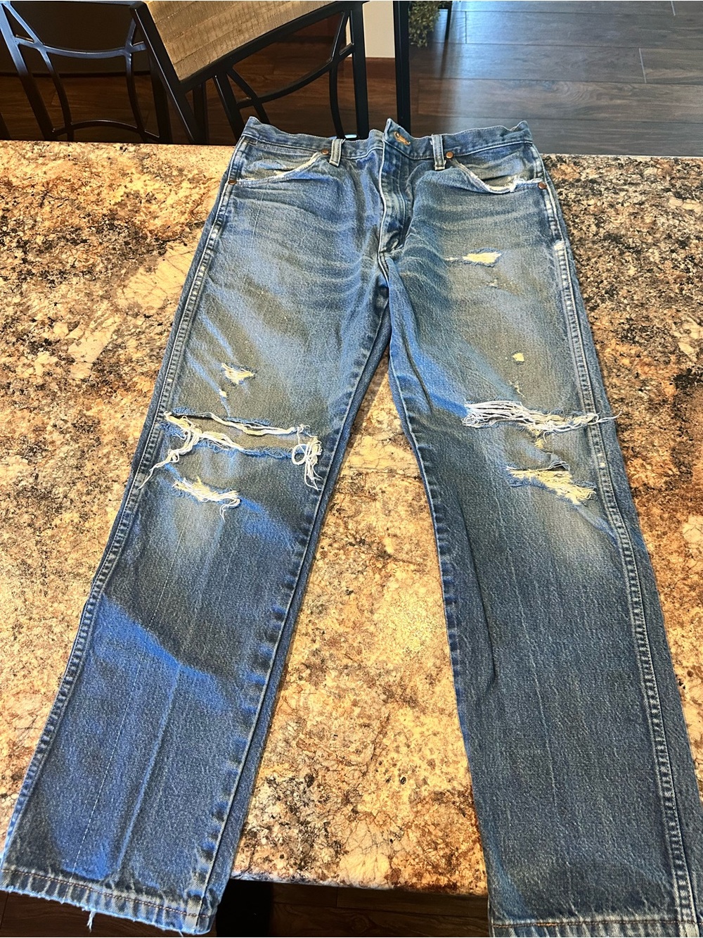 Distressed Blue Jeans - Classic Ripped Denim